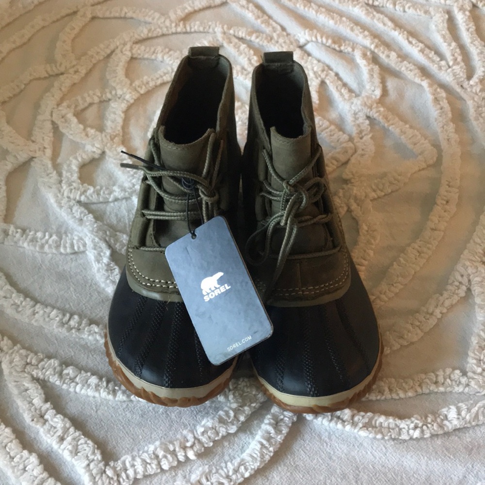 Sorel waterproof boots